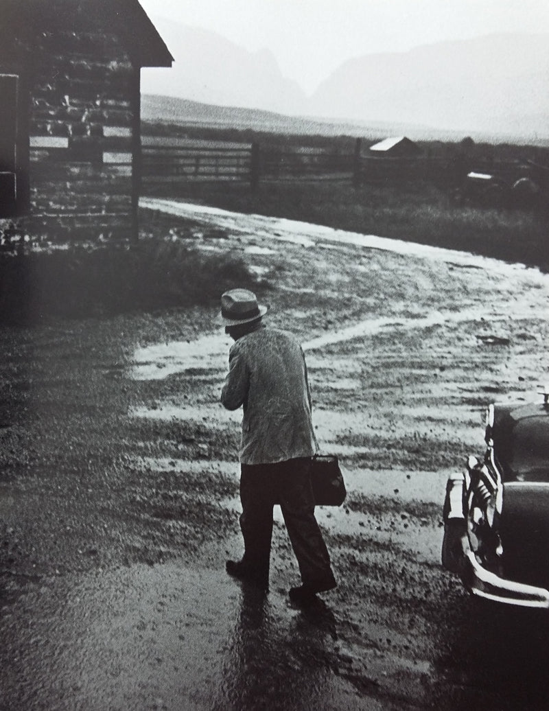 Catalog of an exhibition held at Odakyu Gurando Gyarari, Tokyo, March 19-31, 1982